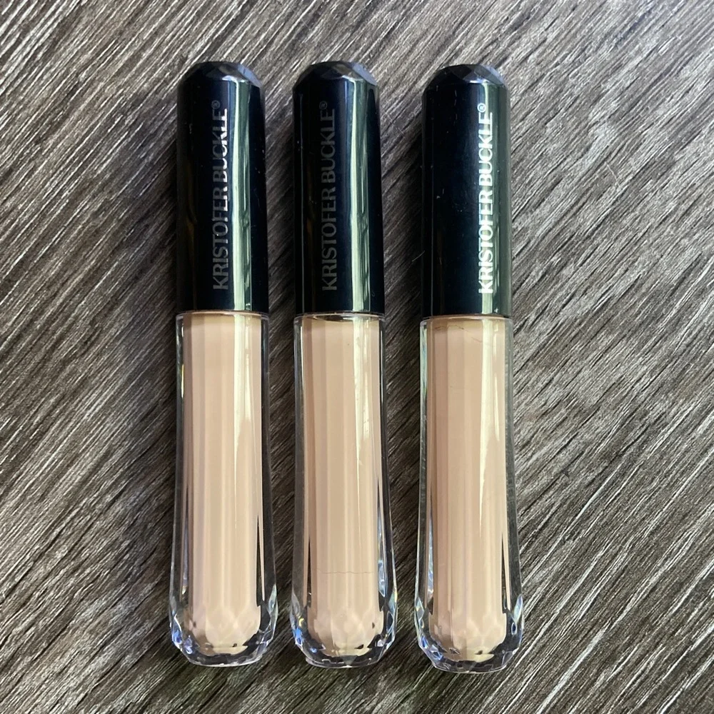 3 Piece Concealer Bundle Kristofer Buckle